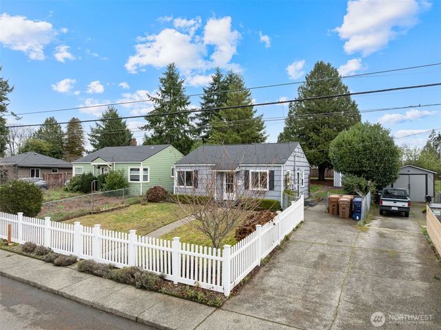 1027 S Rochester Street, Tacoma, WA 98465