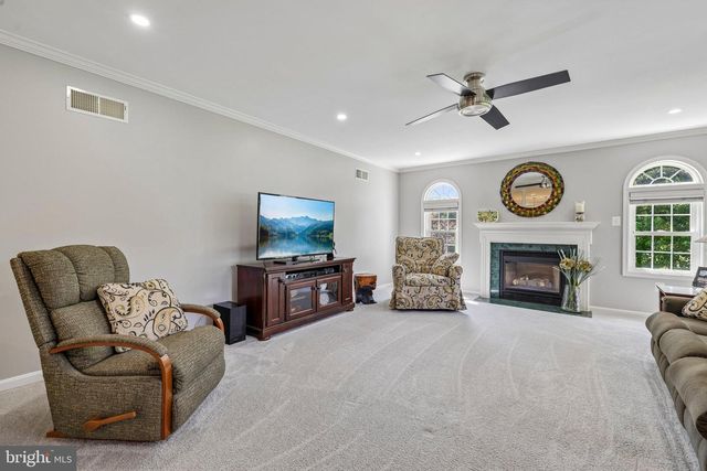 1944 SHERLOCK HOLMES, Eldersburg, MD 21784