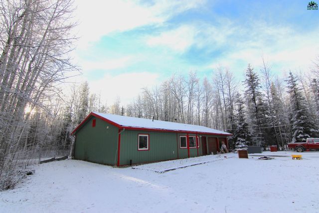 3975 HOLLENBECK AVENUE, North Pole, AK 99705