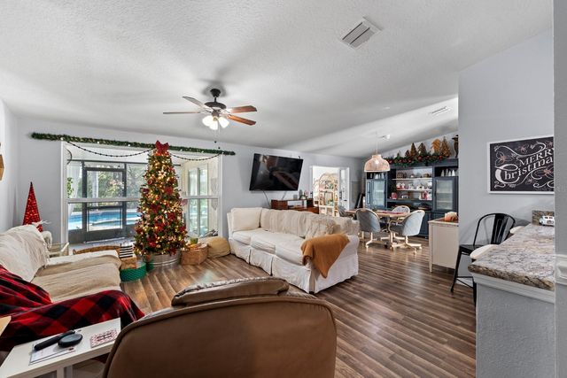 1419 SHADOW BAY LANE, Brandon, FL 33510