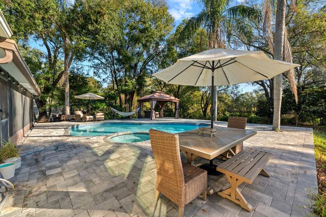 1419 SHADOW BAY LANE, Brandon, FL 33510