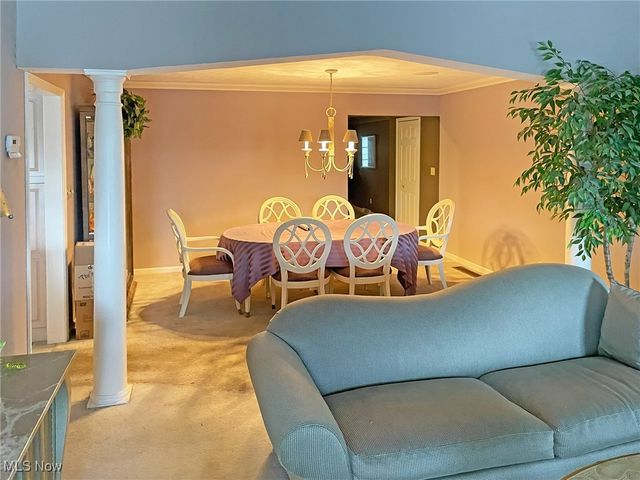 311 E 293rd Street, Willowick, OH 44095