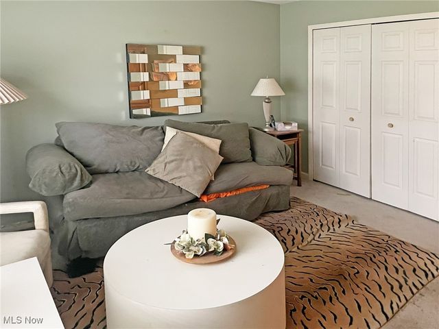 311 E 293rd Street, Willowick, OH 44095