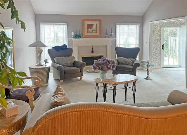 311 E 293rd Street, Willowick, OH 44095