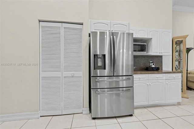 9825 Hindel Court, Boynton Beach, FL 33472