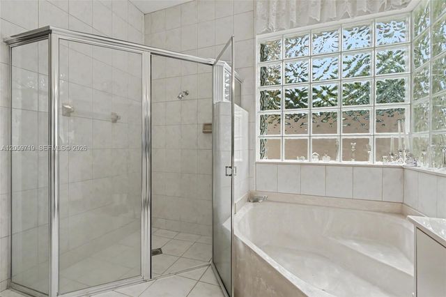 9825 Hindel Court, Boynton Beach, FL 33472