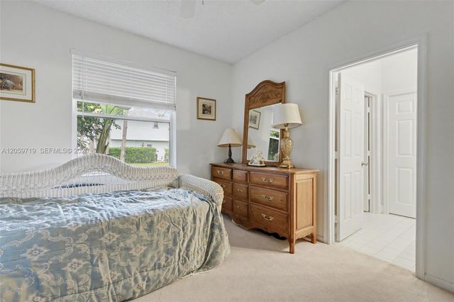9825 Hindel Court, Boynton Beach, FL 33472
