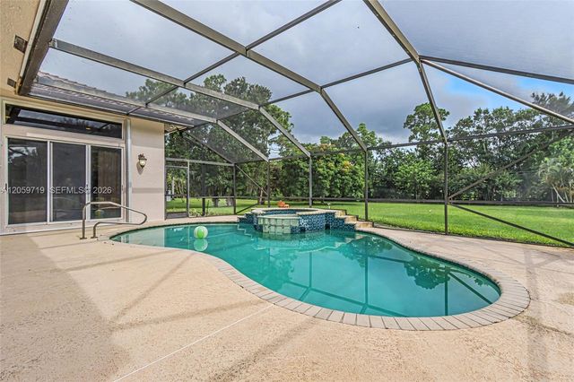 9825 Hindel Court, Boynton Beach, FL 33472