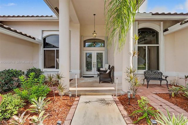 9825 Hindel Court, Boynton Beach, FL 33472