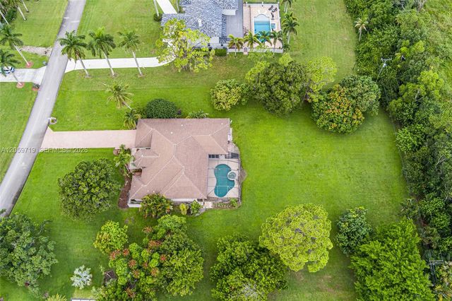 9825 Hindel Court, Boynton Beach, FL 33472