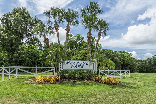 9825 Hindel Court, Boynton Beach, FL 33472