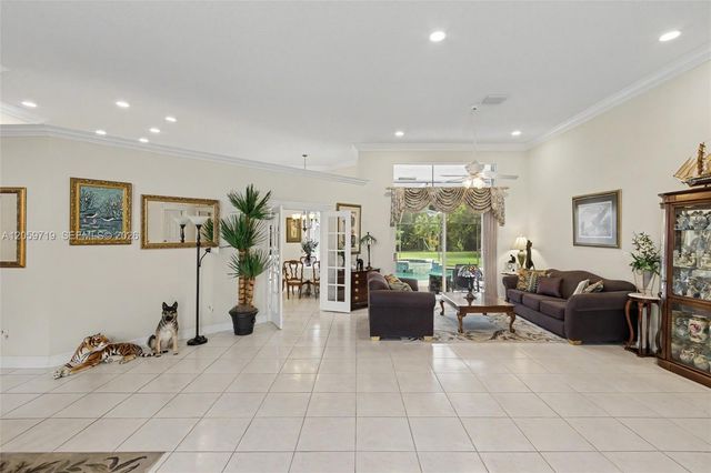 9825 Hindel Court, Boynton Beach, FL 33472