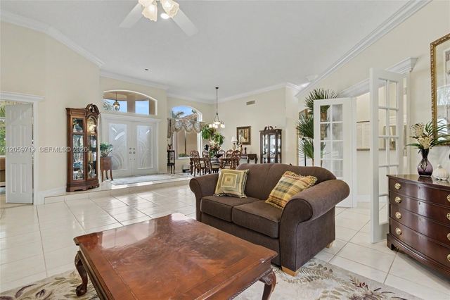 9825 Hindel Court, Boynton Beach, FL 33472