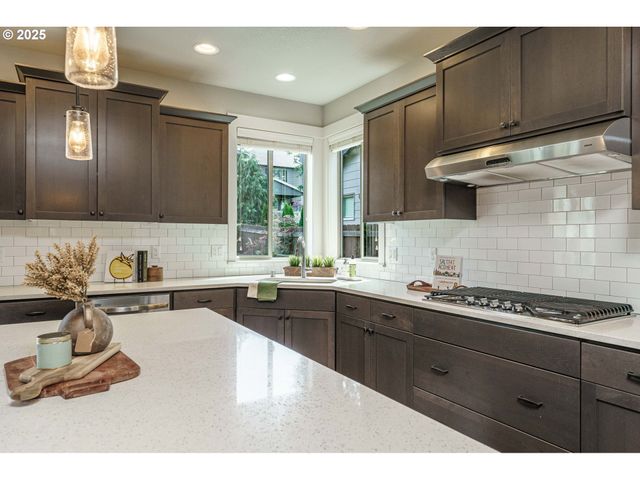 15319 Ne 107TH St, Vancouver, WA 98682