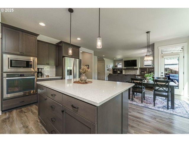 15319 Ne 107TH St, Vancouver, WA 98682