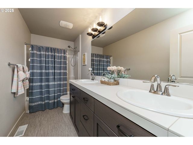 15319 Ne 107TH St, Vancouver, WA 98682