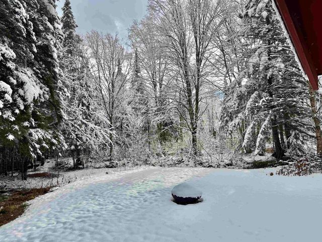 3563 East Branch Road, Averill, VT 05901