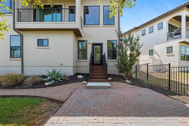 211 Honey Creek CT 6, Austin, TX 78738