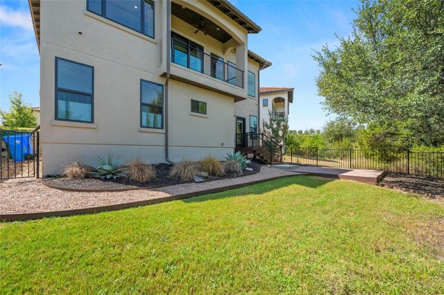 211 Honey Creek CT 6, Austin, TX 78738