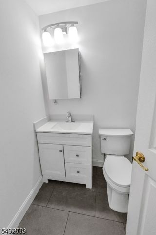 69 N 4Th St, Paterson City, NJ 07522