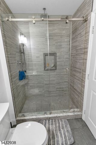 69 N 4Th St, Paterson City, NJ 07522