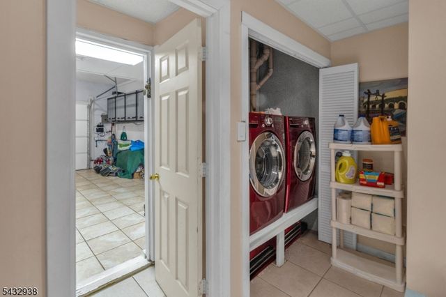 69 N 4Th St, Paterson City, NJ 07522