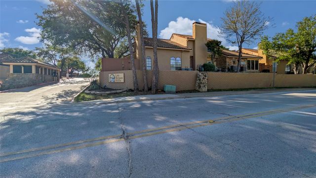 4246 Cuesta Drive 3, Irving, TX 75038