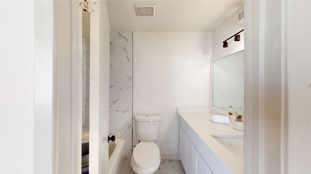 4246 Cuesta Drive 3, Irving, TX 75038