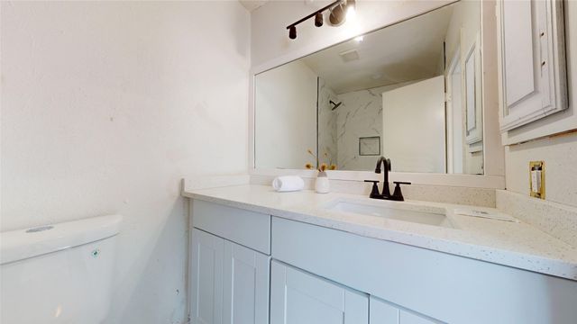 4246 Cuesta Drive 3, Irving, TX 75038