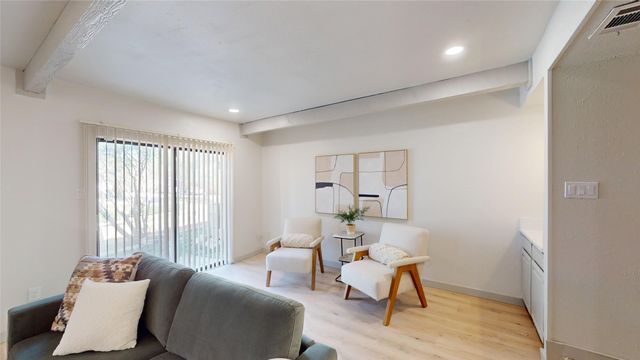 4246 Cuesta Drive 3, Irving, TX 75038