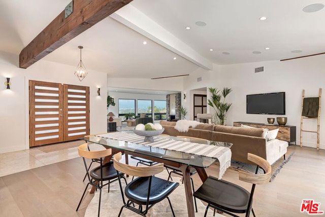 6010 Wright Terrace, Culver City, CA 90232