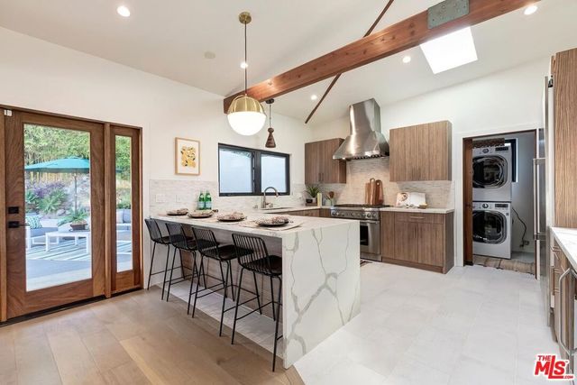 6010 Wright Terrace, Culver City, CA 90232