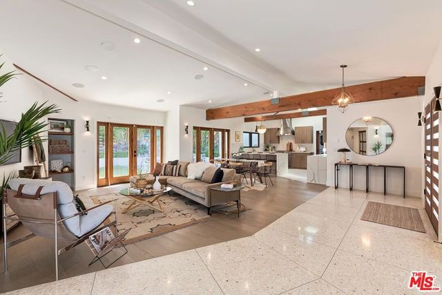 6010 Wright Terrace, Culver City, CA 90232