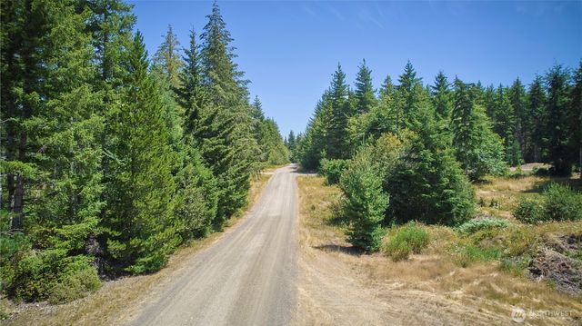 500 E Morris Creek Drive, Belfair, WA 98528