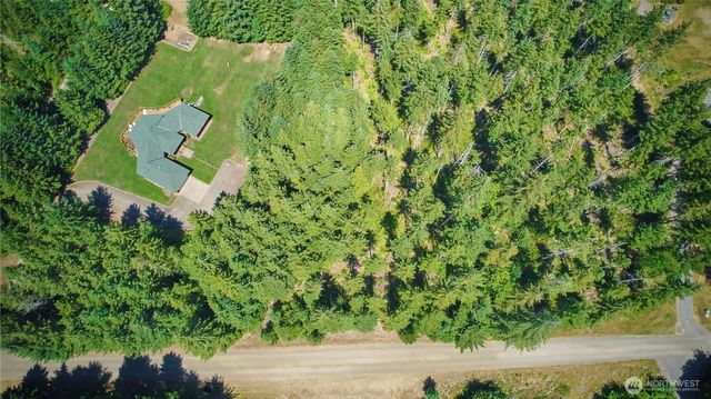 500 E Morris Creek Drive, Belfair, WA 98528