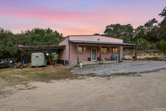 18668 Bandera, Helotes, TX 78023