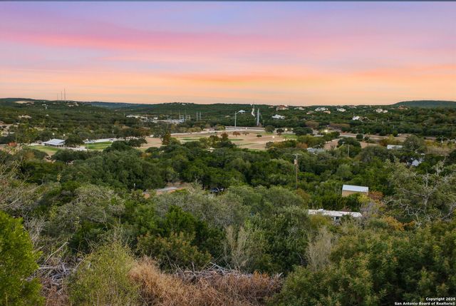 18668 Bandera, Helotes, TX 78023