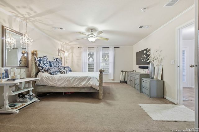 18668 Bandera, Helotes, TX 78023