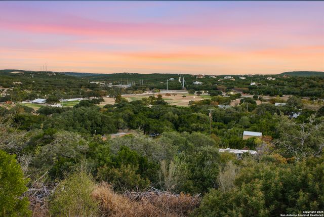 18668 Bandera, Helotes, TX 78023