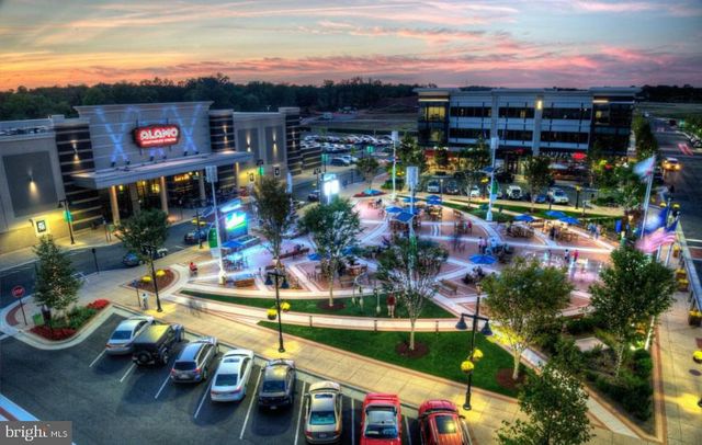 44794 TIVERTON SQ, Ashburn, VA 20147