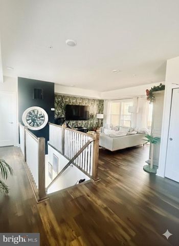 44794 TIVERTON SQ, Ashburn, VA 20147