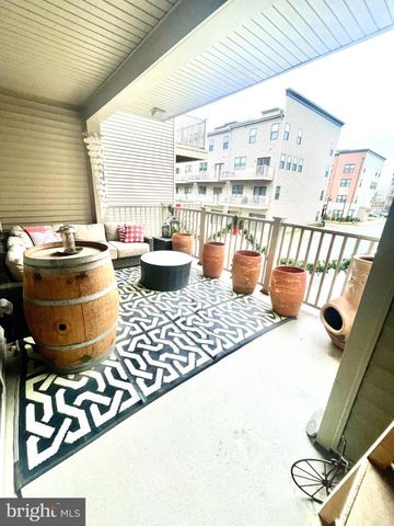 44794 TIVERTON SQ, Ashburn, VA 20147