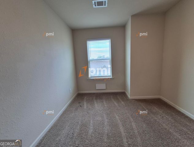 511 Highwood Lane, East Point, GA 30344