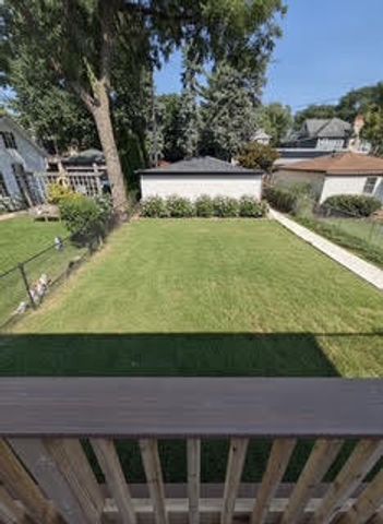 3841 N Kenneth Avenue, Chicago, IL 60641