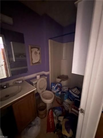 4814 Deming CT, Virginia Beach, VA 23462