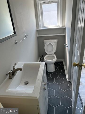 500 MERCER ST, Gloucester City, NJ 08030