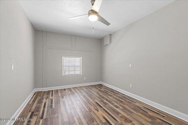 8418 BERRY Avenue, Jacksonville, FL 32211
