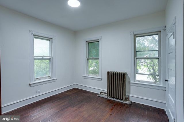 422 LUMBERTON RD, Hainesport, NJ 08036