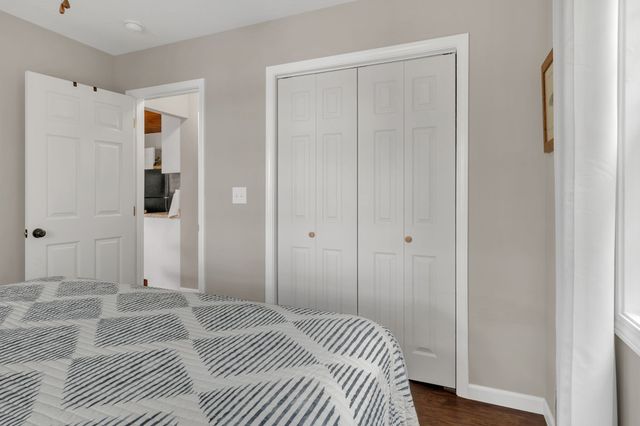 81 Davis N Lake Access Rd, Camden, TN 38320