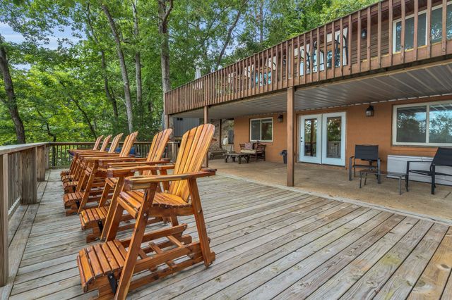 81 Davis N Lake Access Rd, Camden, TN 38320